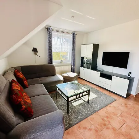 Skolaude, Obergeschoss